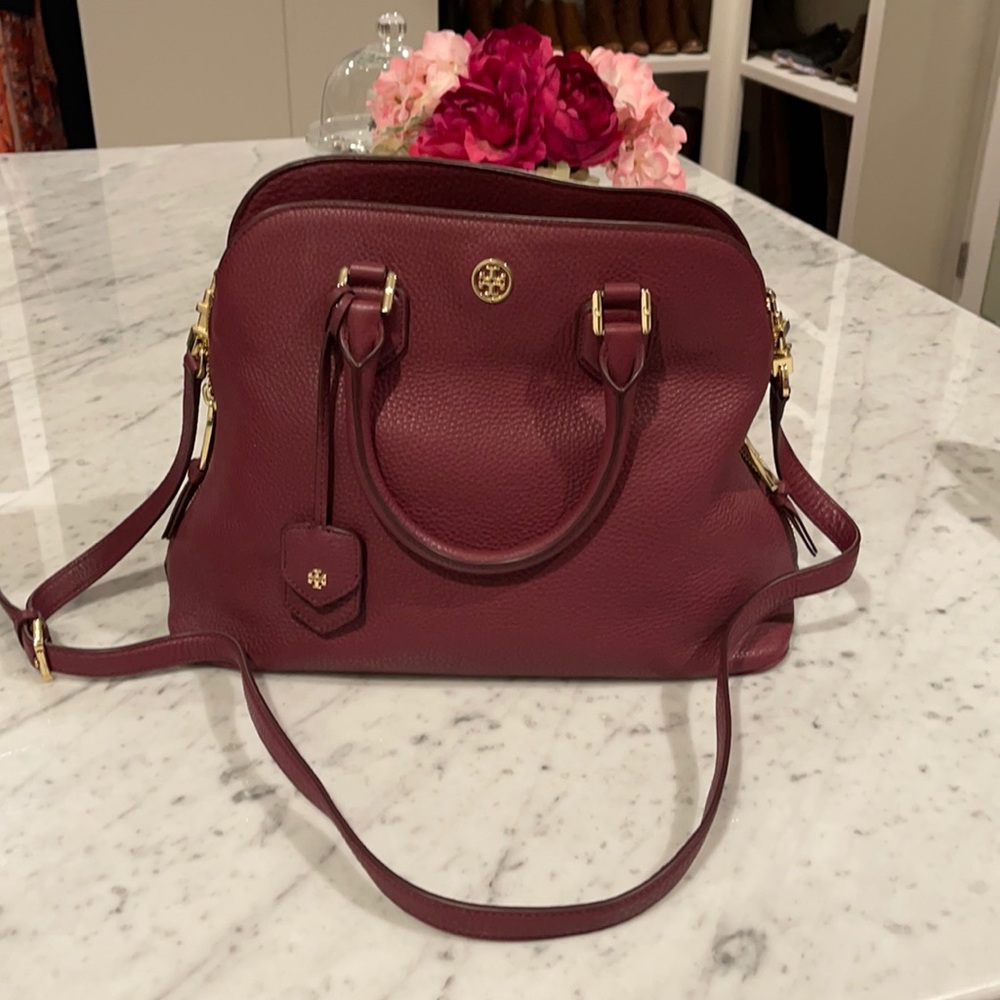 EUC Tory Burch Robinson Dome Satchel Bag